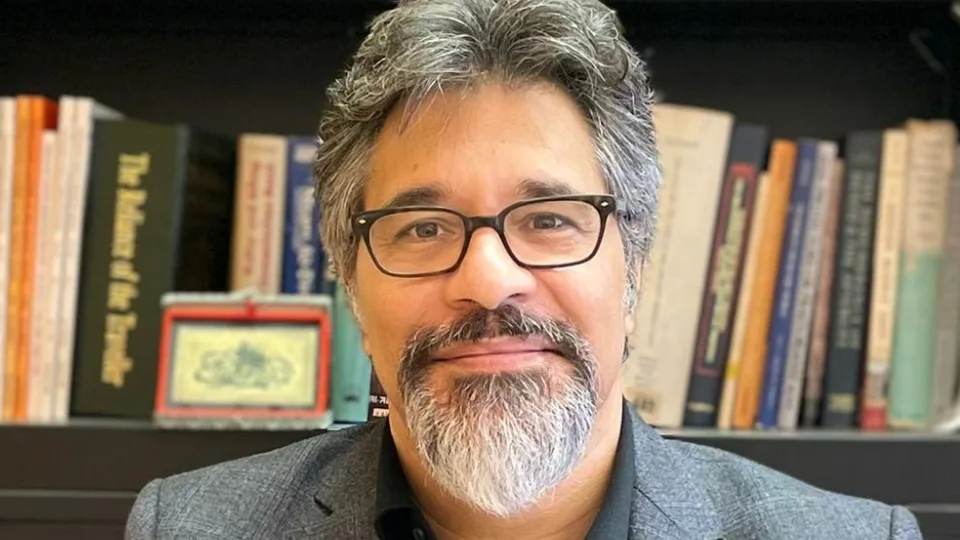 Dr. Adnan Husain